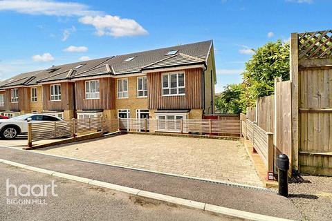 3 bedroom semi-detached house for sale, Sunningvale Close, Biggin Hill