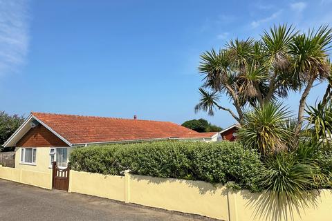 3 bedroom detached bungalow for sale, Carriere Viront, Alderney GY9