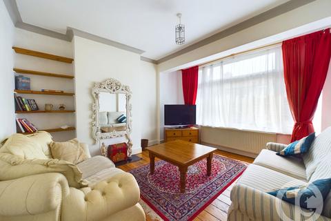 4 bedroom terraced house for sale, Pevensey Avenue, London, N11