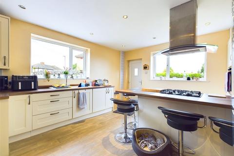 3 bedroom semi-detached house for sale, Poplar Road, Skellow, Doncaster, South Yorkshire, DN6