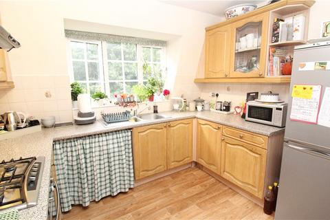 2 bedroom apartment to rent, Sudbury Hill, Harrow, HA1