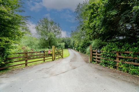 6 bedroom barn conversion for sale, Station Road, Bedford MK43