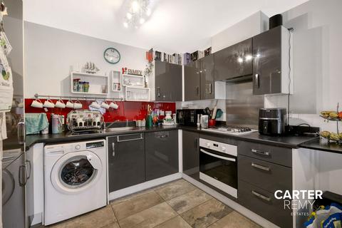 15 Gumley Road, Grays, RM20 4XP