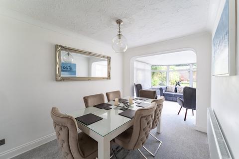 17 Allington Gardens, Nailsea, Bristol, BS48 4RQ