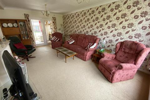 4 bedroom detached house for sale, Sutton Road, Howden, Goole