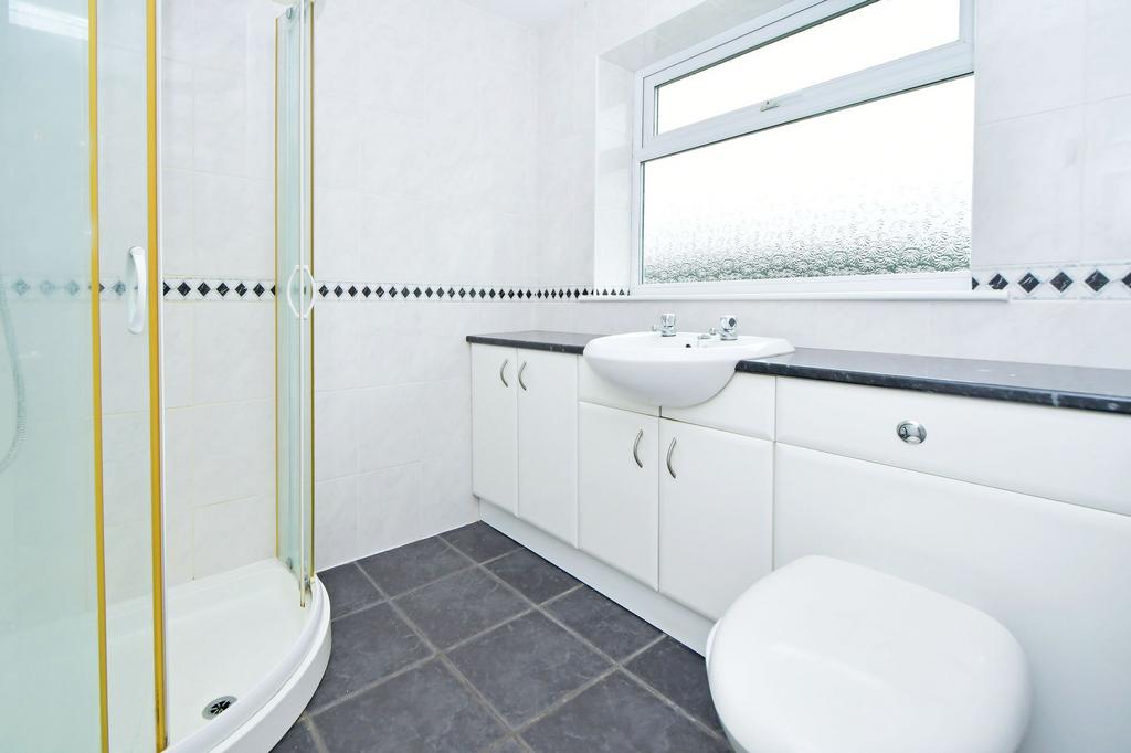 Bedroom one en-suite