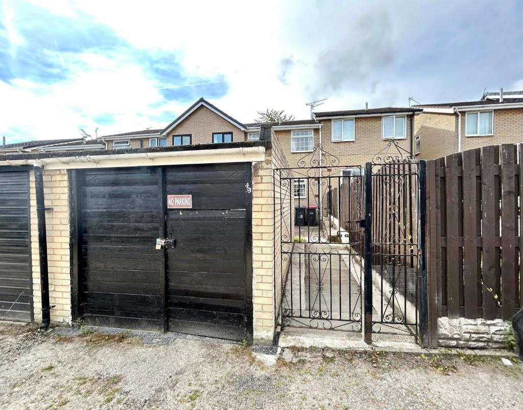 Garage.jpg