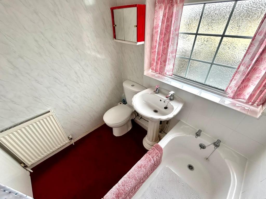 Bath 2.jpg