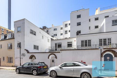 6 bedroom maisonette for sale, Queensbury Mews, Brighton, BN1