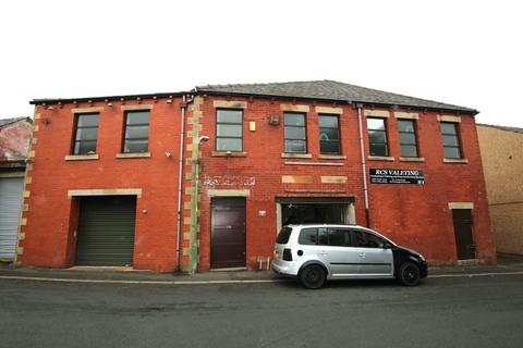 Property to rent, Gillies Street, Accrington