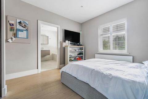 24 Devonshire Park, Reading, RG2 7DX