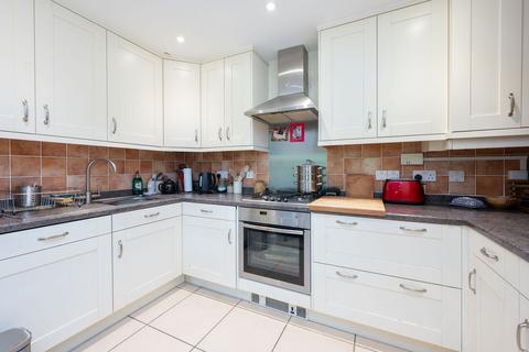 2 bedroom apartment for sale, Comptons Lane, Horsham, RH13