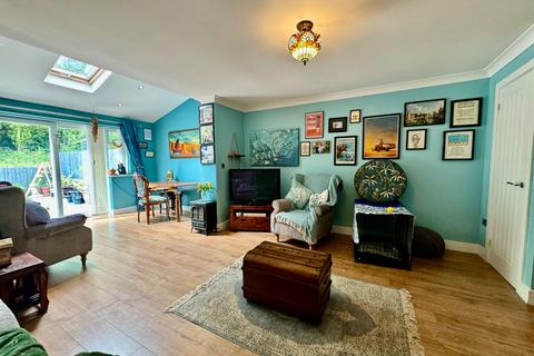 3, Plymouth Arms Cottages Merthyr Road, Tredegar, NP22 3AY