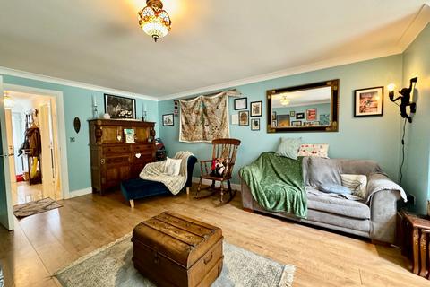 3, Plymouth Arms Cottages Merthyr Road, Tredegar, NP22 3AY