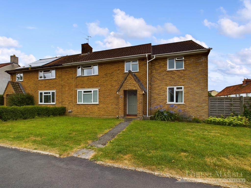 Oakfield Road, Frome 4 bed semidetached house for sale £400,000