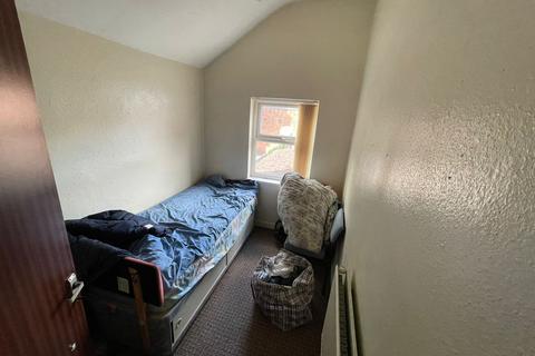 107 Oldknow Road, Birmingham, B10 0JA