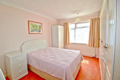 8 Perth Close, Seaford, BN25 3UP