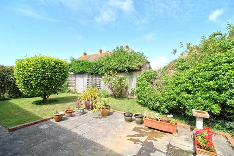 8 Perth Close, Seaford, BN25 3UP