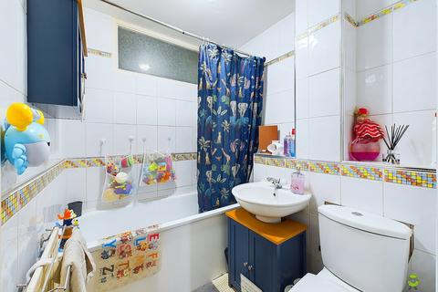133 Heathdene Drive, Belvedere, DA17 6HZ