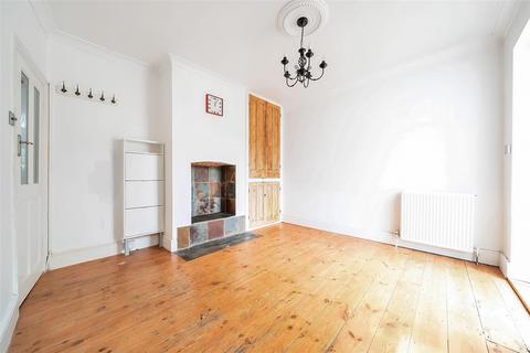 2 bedroom house for sale, Bridge Road, Park Gate SO31