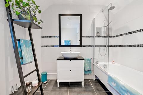 52 Baring Road, Beaconsfield, HP9 2NE