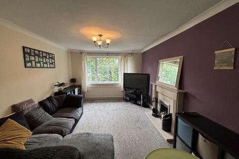 3 bedroom semi-detached house for sale, Wellington Road, Wilsden BD15