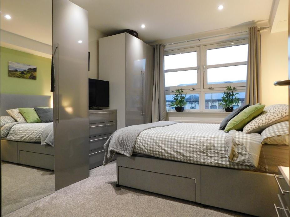 5400-20211012162326-4446-20200318120229-hend-bed-2