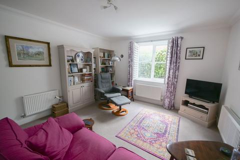 2 bedroom flat for sale, Castle Brooks, Framlingham, Woodbridge, IP13 9SG