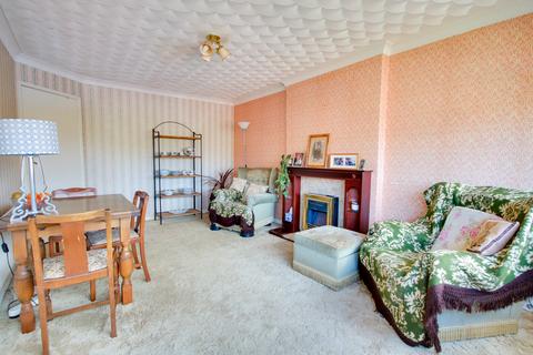 3 bedroom detached bungalow for sale, SHOLING! NO CHAIN! PRIVATE CUL-DE-SAC LOCATION!