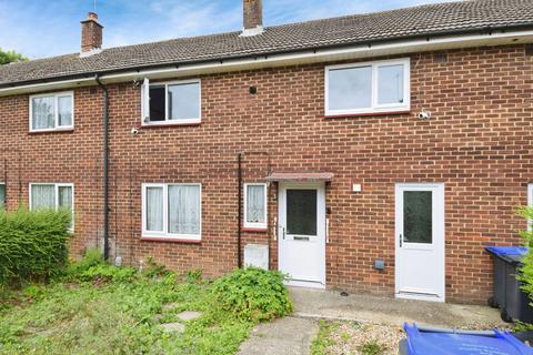 3 bedroom terraced house for sale, Cadnam Crescent, Amesbury, SP4 7LD