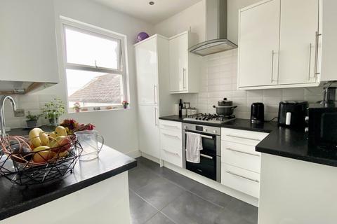 2 bedroom flat for sale, Alexandra Terrace, Exmouth