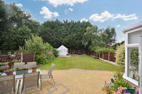 3 bedroom detached house for sale, St. Georges Avenue, Borders of Emerson Park, Hornchurch, RM11