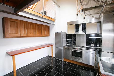 2 bedroom flat for sale, Overstone Road, Northampton