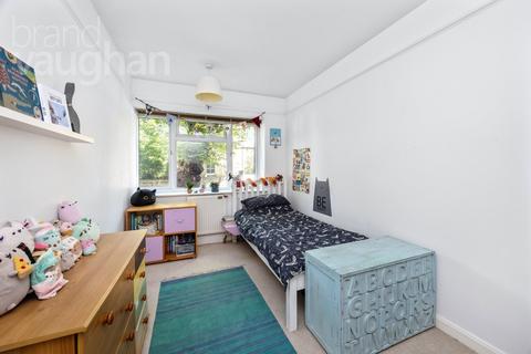 3 bedroom flat for sale, Eaton Gardens, Hove, East Sussex, BN3