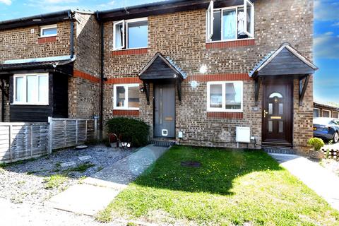 2 bedroom terraced house for sale, Colburn Crescent, Guildford