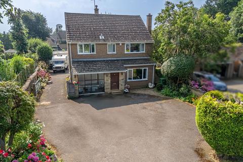 4 bedroom detached house for sale, Parklands Close, Loddington NN14