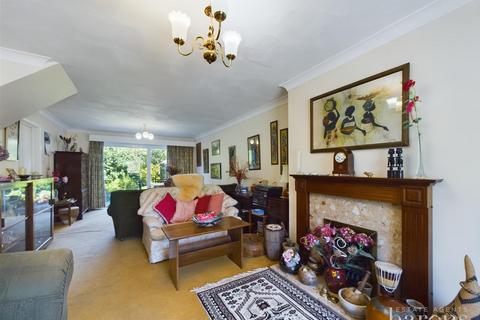 3 Tyfield, Sherborne St John, Basingstoke, RG24 9HZ