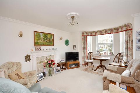 3 bedroom flat for sale, Wilmington Square, Eastbourne