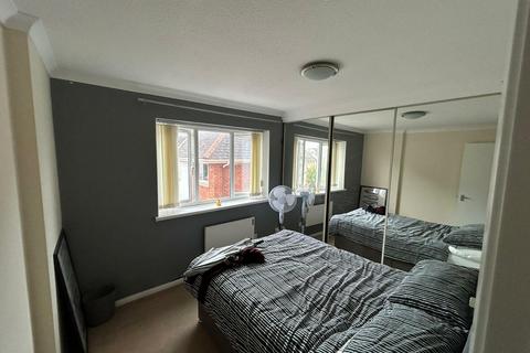 1 bedroom apartment to rent, Ambassador House Trawler Road, Swansea SA1 1XZ