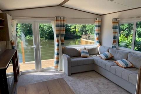 2 bedroom static caravan for sale, Ash Tree No3, Wortwell IP20