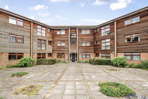 1 bedroom apartment to rent, Tilden Road, Winchester SO21