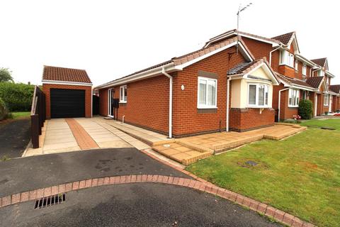 2 bedroom detached bungalow for sale, Pennine Drive, Ashington