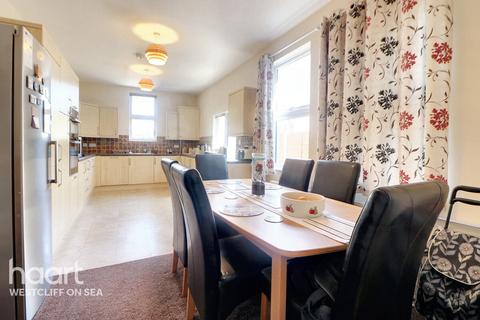 4 bedroom semi-detached house for sale, Albion Road, Westcliff-On-Sea