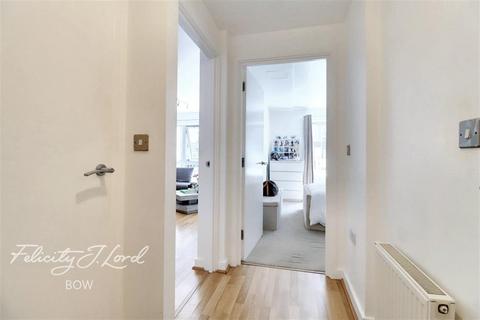 1 bedroom flat to rent, Merchant Street, E3