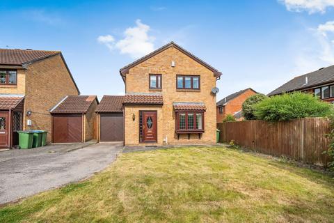 4 bedroom detached house for sale, Margaret Gardner Drive, London SE9 - Cul-De-Sac!