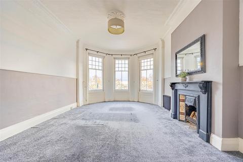 2 bedroom apartment for sale, ROYAL TERRACE, Southend-On-Sea