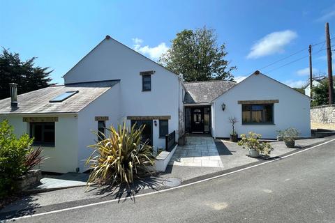 4 bedroom detached house for sale, Penhalls Way, Truro TR3