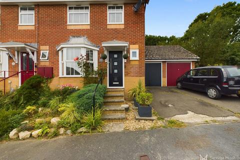 3 bedroom semi-detached house for sale, Glessing Road, Pevensey BN24