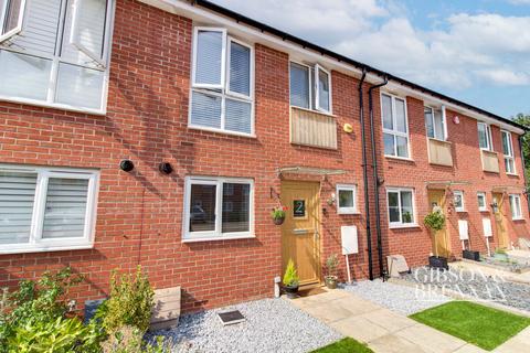 2 bedroom terraced house for sale, Poole Way, Southend-On-Sea, SS2