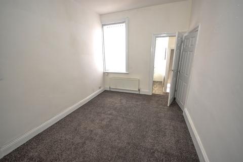 3 bedroom flat for sale, Collingwood Street, South Shields